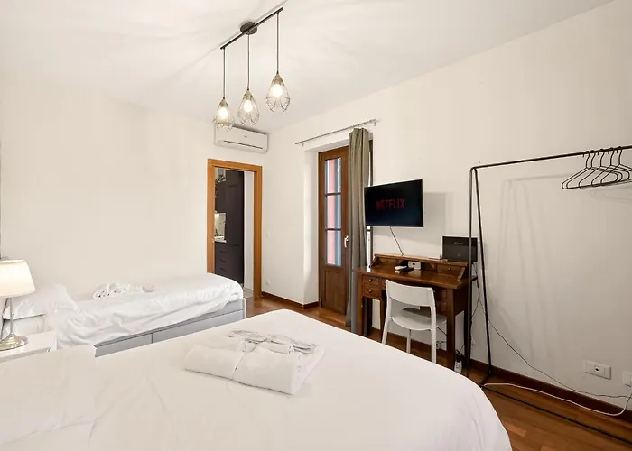 Vakantiehuis - Magic Garden House - View Como